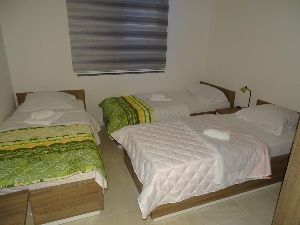 Motel Luxor Високо Экстерьер фото