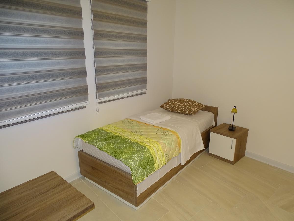 Motel Luxor Високо Экстерьер фото